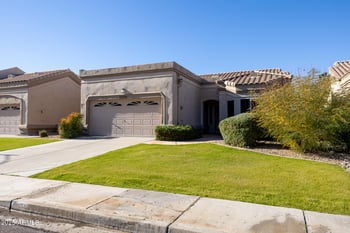19426 84th Ave, Peoria, AZ 85382