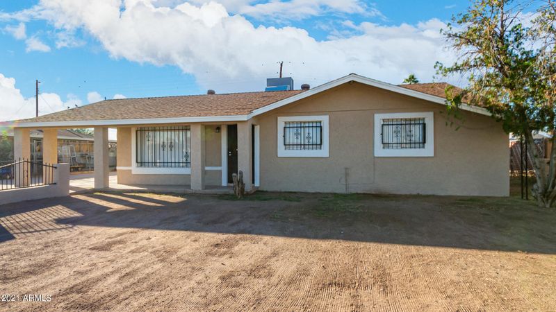 1943 E Carver Dr, Phoenix, AZ 85040