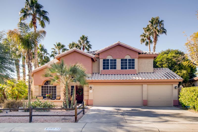 19432 N 37th Pl, Phoenix, AZ 85050
