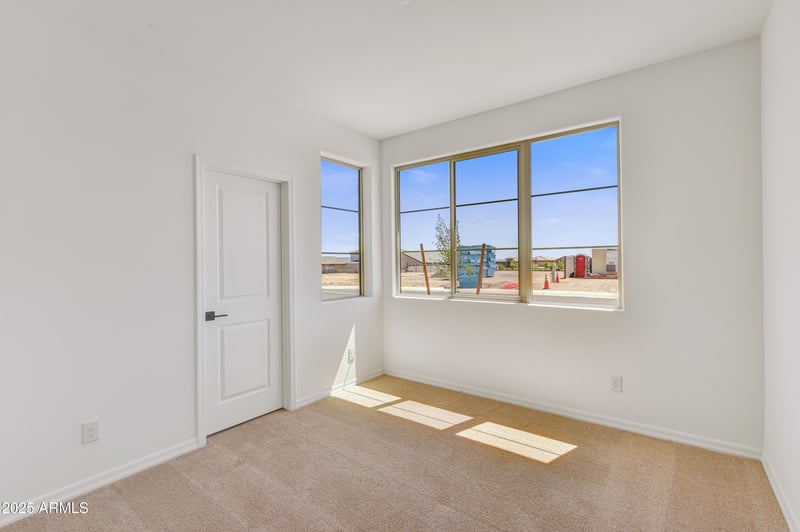 19432 Palo Verde Dr, Litchfield Park, AZ 85340