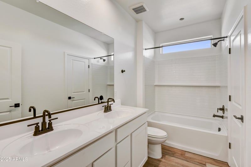 19432 Palo Verde Dr, Litchfield Park, AZ 85340