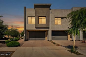 1944 W Kinfield Trl, Phoenix, AZ 85085