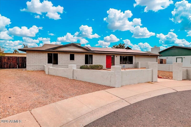 1944 W Kristal Way, Phoenix, AZ 85027