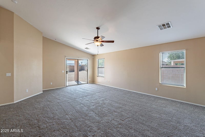 19443 N Madison Rd, Maricopa, AZ 85139