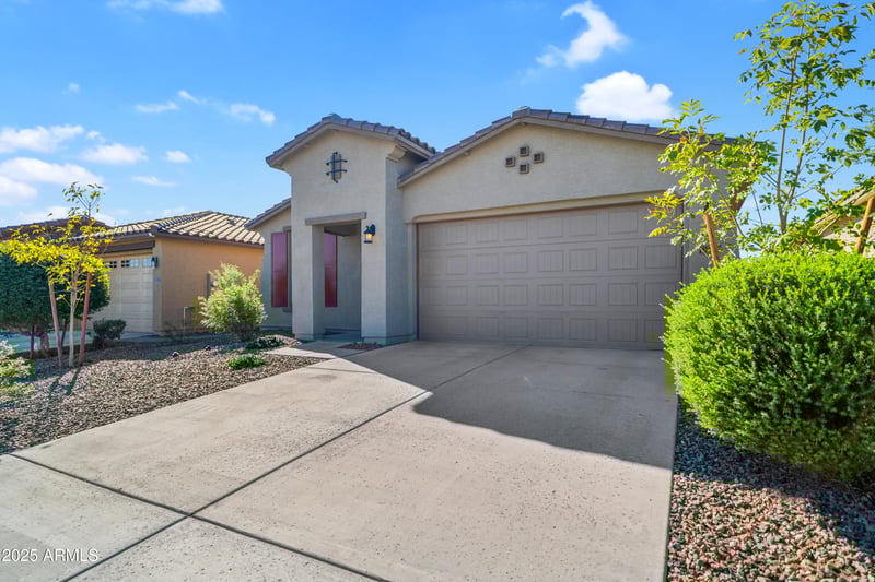 19445 Annika Dr, Litchfield Park, AZ 85340