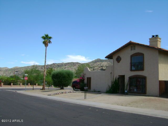 1945 E Desert Dr, Phoenix, AZ 85042