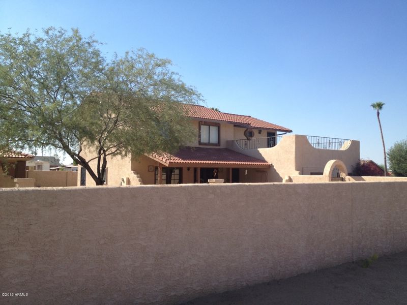1945 E Desert Dr, Phoenix, AZ 85042