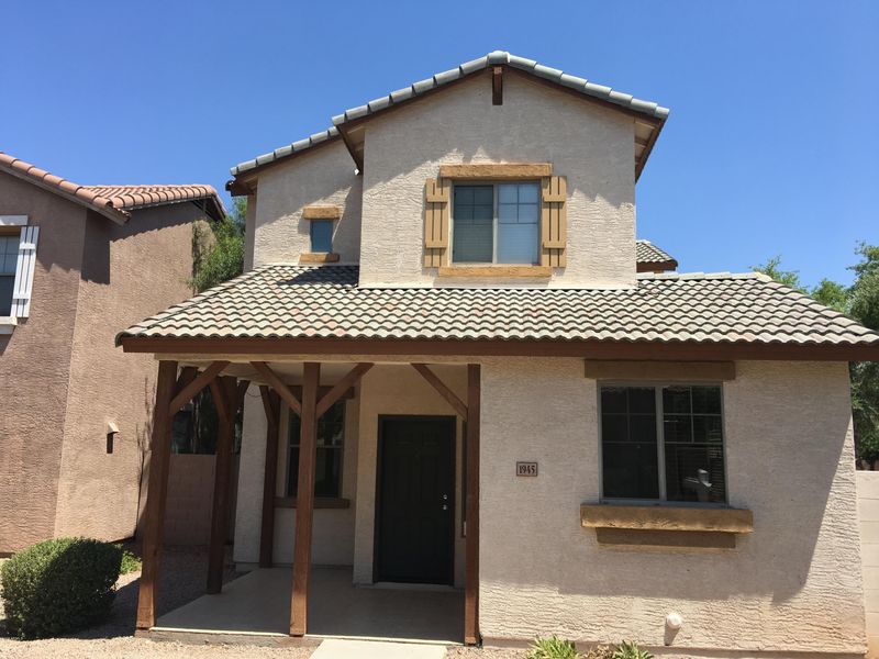 1945 E Emily Ln, Gilbert, AZ 85295
