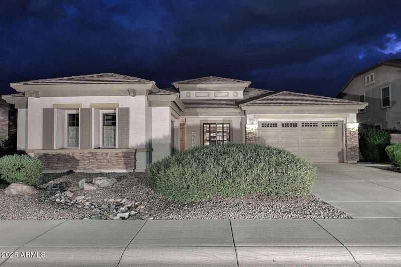 1945 Grand Canyon Dr, Chandler, AZ 85249