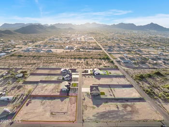 1945 Lincoln Ct #368, San Tan Valley, AZ 85144