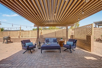 1945 N 66th Pl, Mesa, AZ 85205