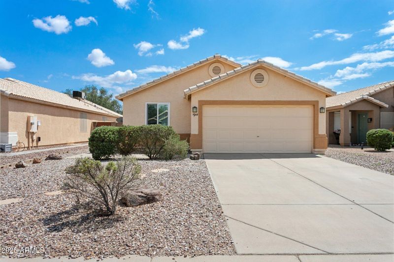 1945 W Renaissance Ave, Apache Junction, AZ 85120