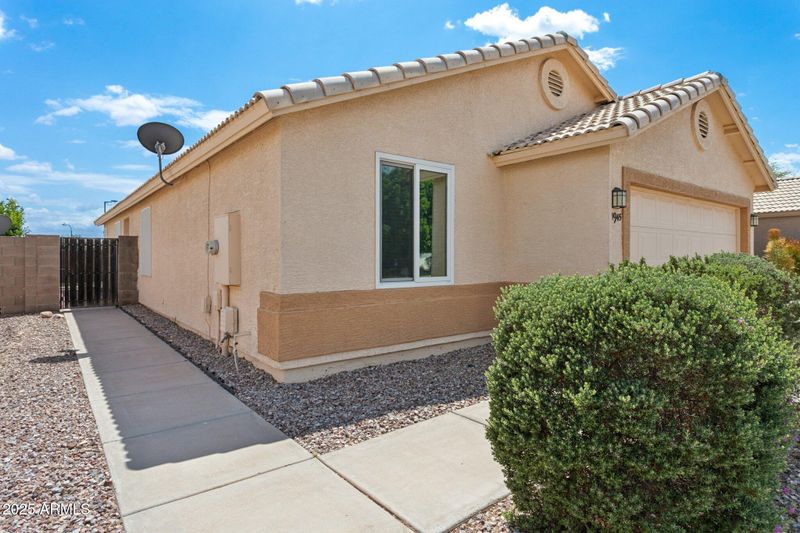 1945 W Renaissance Ave, Apache Junction, AZ 85120