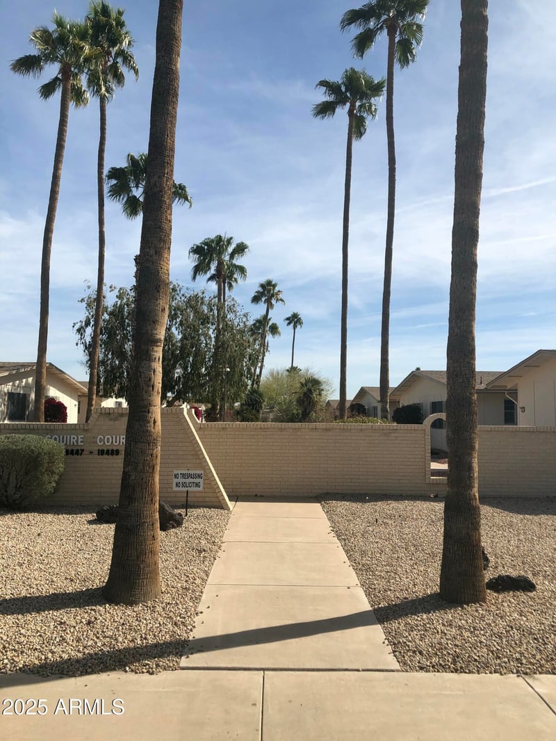 19453 Star Ridge Dr, Sun City West, AZ 85375