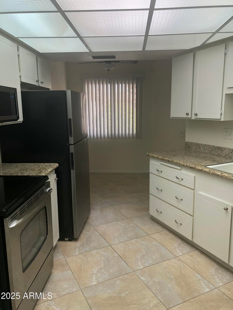 19453 Star Ridge Dr, Sun City West, AZ 85375