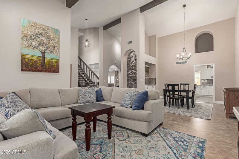 1946 E Caroline Ln, Tempe, AZ 85284