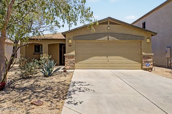 1946 E Silversmith Trl, San Tan Valley, AZ 85143
