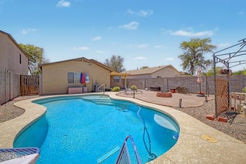 1946 E Silversmith Trl, San Tan Valley, AZ 85143