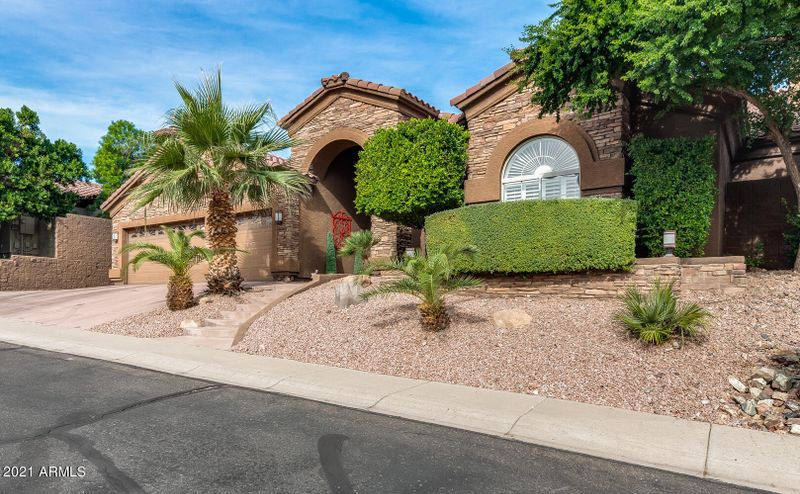 1946 E Vista Dr, Phoenix, AZ 85022