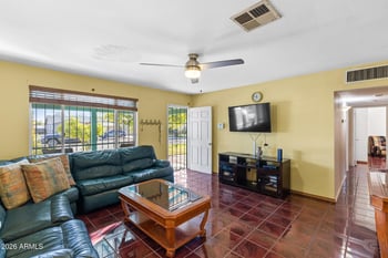 1946 Fairmount Ave, Phoenix, AZ 85016