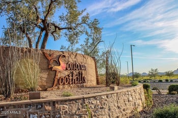 1946 Horsetail Trl, Phoenix, AZ 85085