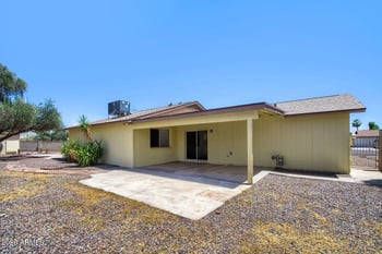 1946 Kerry Ln, Phoenix, AZ 85027
