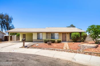 1946 Kerry Ln, Phoenix, AZ 85027