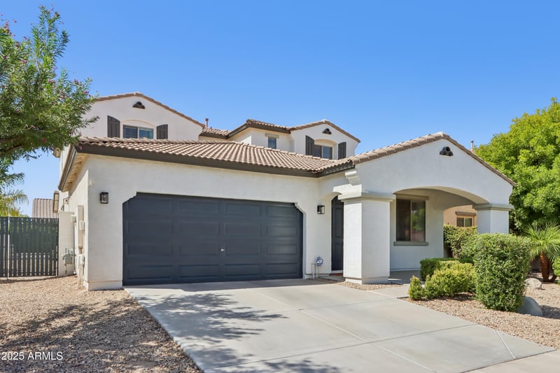 1947 Azalea Ct, Gilbert, AZ 85298