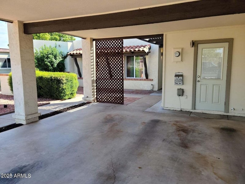 1947 Del Sur Dr, Tempe, AZ 85283