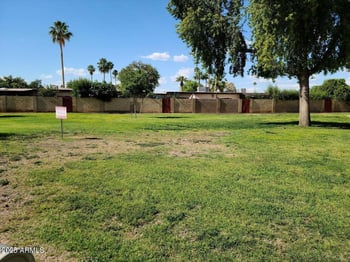 1947 Del Sur Dr, Tempe, AZ 85283