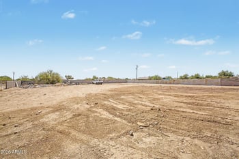 19473 Osborn Rd, Litchfield Park, AZ 85340