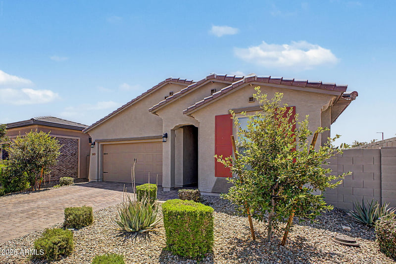 19473 Solano Dr, Litchfield Park, AZ 85340