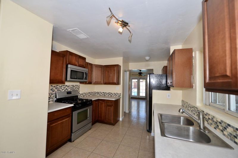 1948 E Mitchell Dr, Phoenix, AZ 85016
