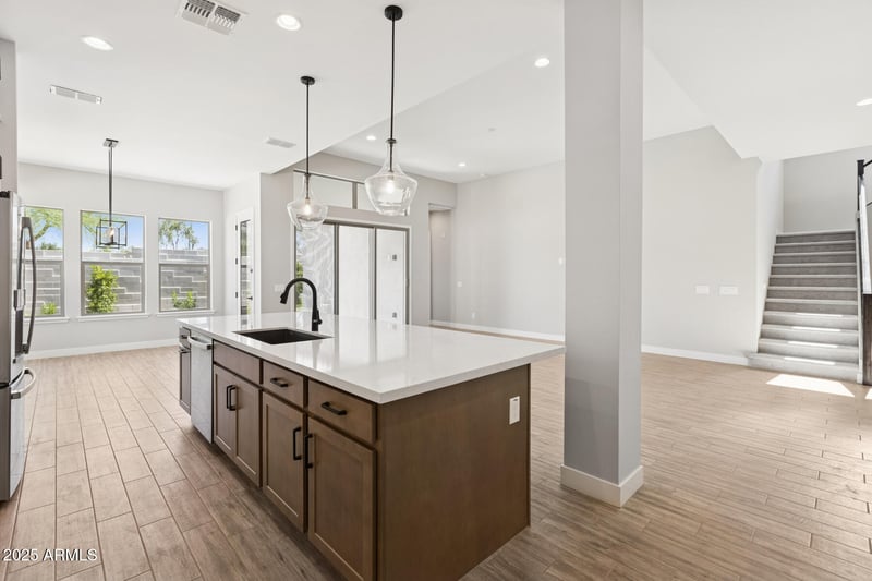 1948 Rowel Rd, Phoenix, AZ 85085
