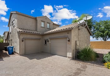 1948 Davis Rd, Phoenix, AZ 85023