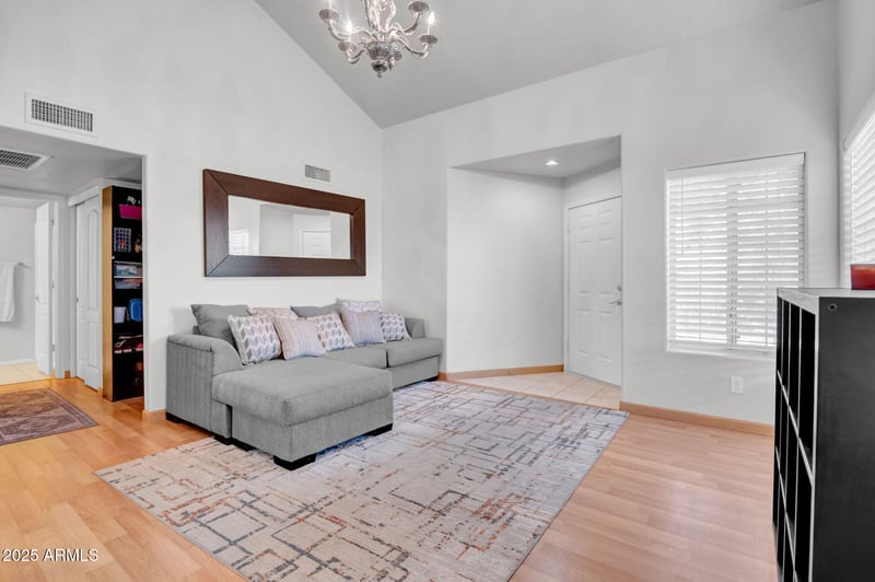 1949 Aire Libre Ave, Phoenix, AZ 85022