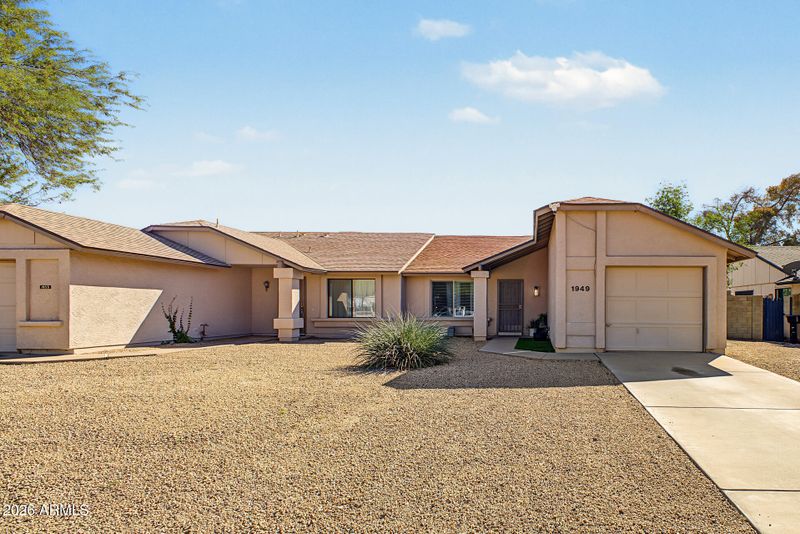 1949 E Sandra Ter, Phoenix, AZ 85022