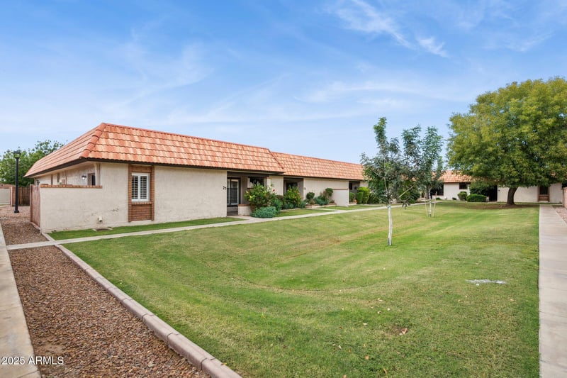 195 Cottonwood St #21, Chandler, AZ 85225