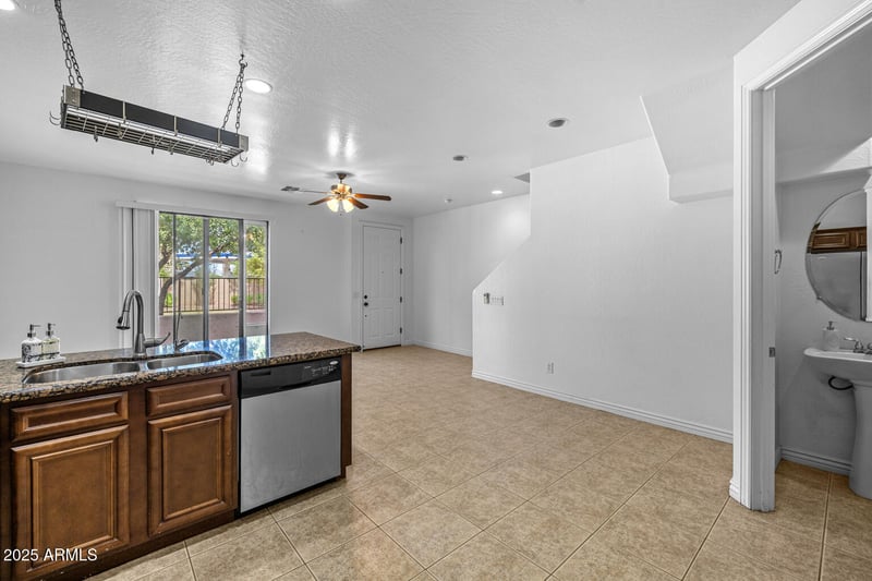 1950 Center St #104, Mesa, AZ 85201