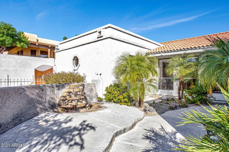 1950 E Janice Way, Phoenix, AZ 85022