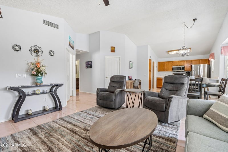 1950 E Winged Foot Dr, Chandler, AZ 85249
