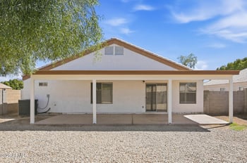 1950 S Rennick Dr, Apache Junction, AZ 85120