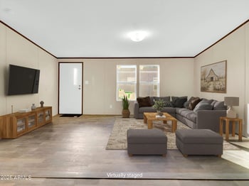 19500 Gregory St #16, Black Canyon City, AZ 85324