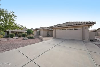 19506 89th Dr, Peoria, AZ 85382