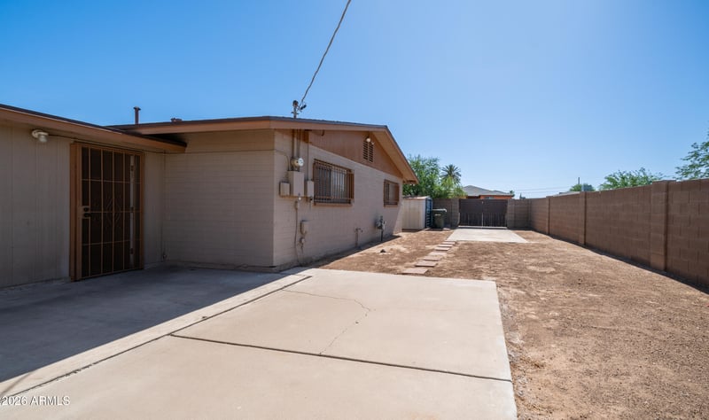 1951 E Marguerite Ave, Phoenix, AZ 85040