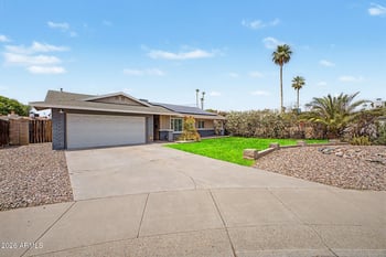 1951 Oxford Dr, Tempe, AZ 85283