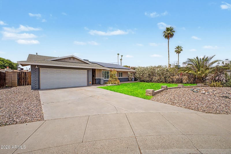 1951 Oxford Dr, Tempe, AZ 85283