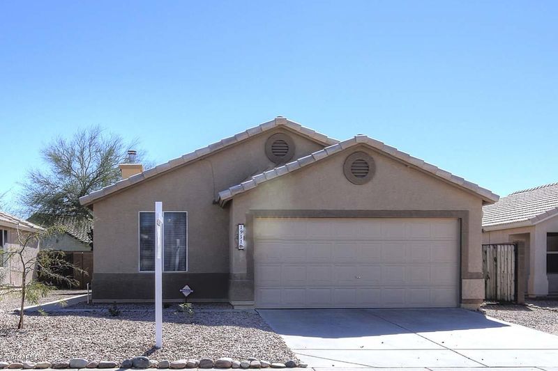 1951 W 21st Ave, Apache Junction, AZ 85120