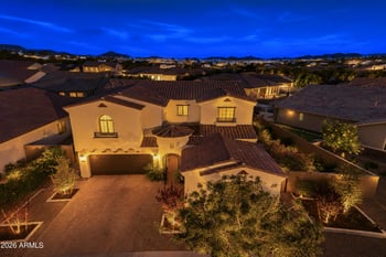 1951 Paso Trl, Phoenix, AZ 85085