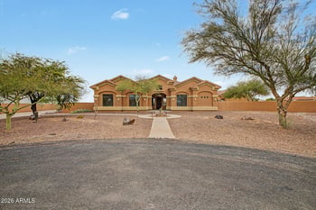 19516 W Corto Ln, Buckeye, AZ 85326